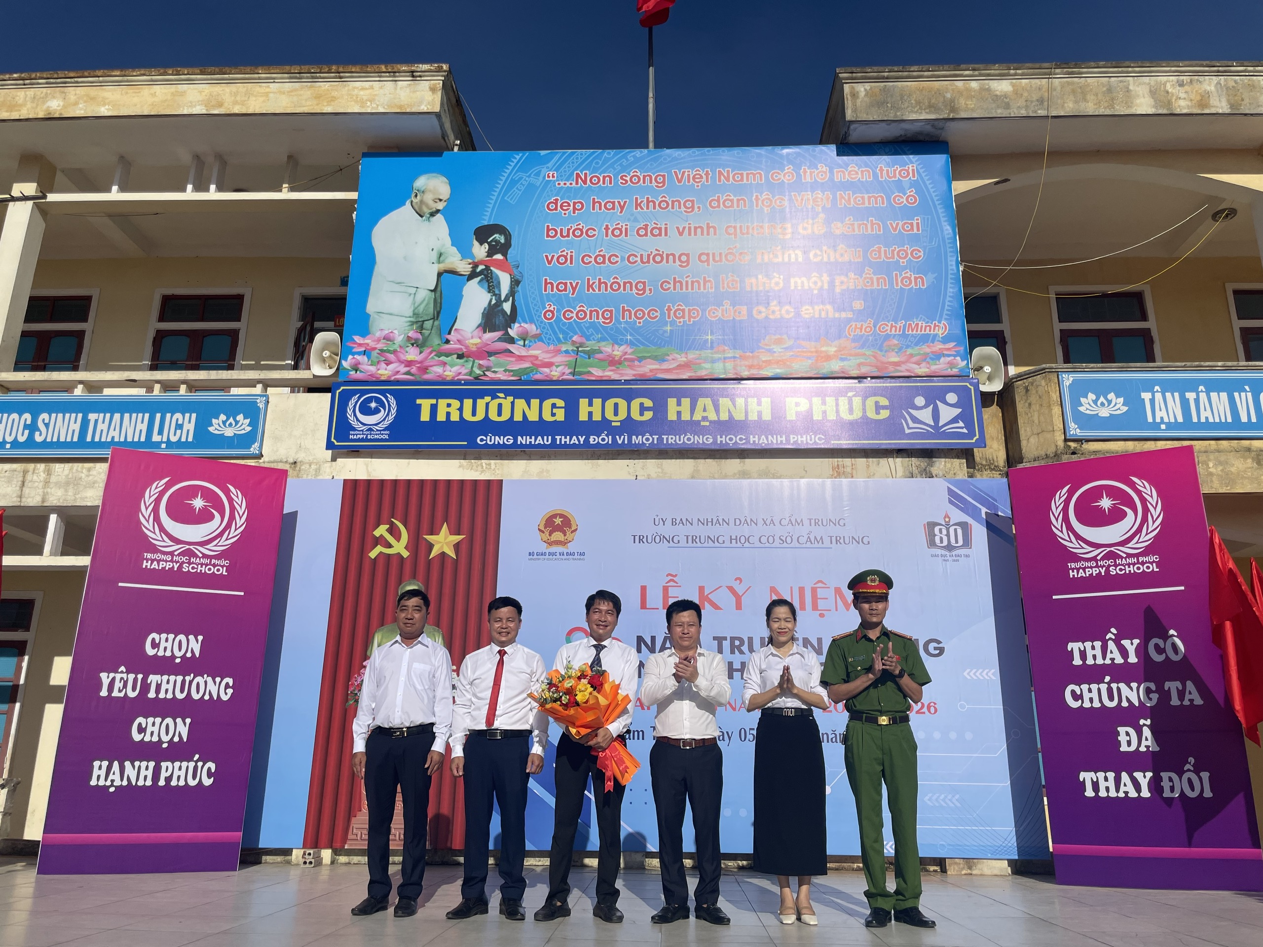 Các trường học trên địa bàn xã Cẩm Trung tưng bừng khai giảng năm học mới 2025-2030