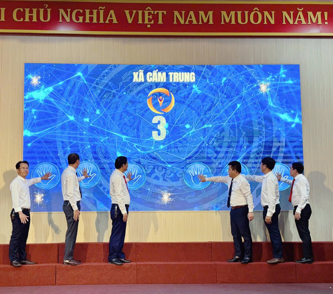 z7096148409240_29b75224b63686fc449a476797c27a93.jpg