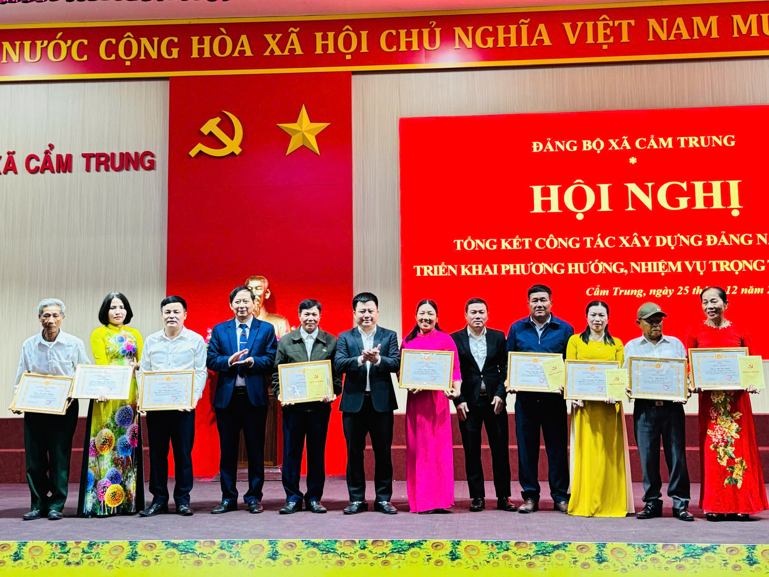 a anh tong ket dang5.jpg