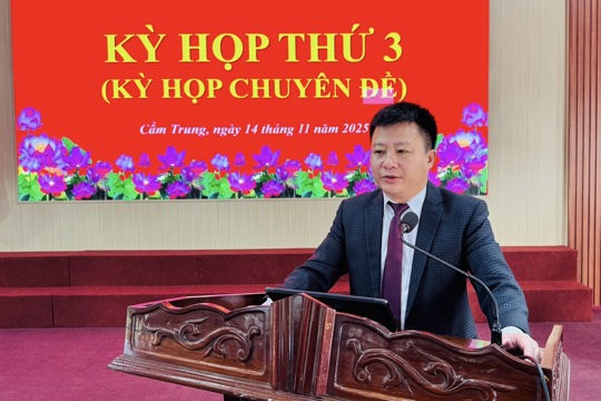 HỘI ĐỒNG NHÂN DÂN XÃ CẨM TRUNG TỔ CHỨC KỲ HỌP THỨ 3, KHÓA XX