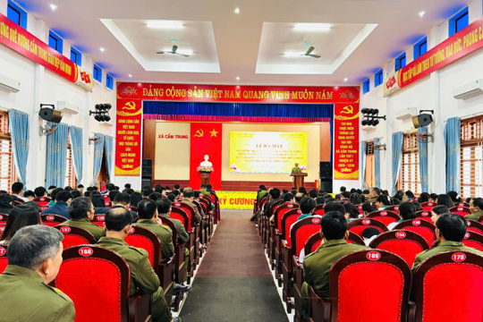 UBND XÃ CẨM TRUNG RA MẮT MÔ HÌNH “ QUẢN LÝ, GIÁO DỤC THANH THIẾU NIÊN CÓ NGUY CƠ VI PHẠM PHÁP LUẬT|”